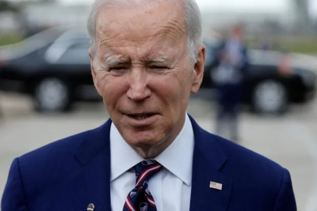 بایدن بر ادامه تلاش‌ها برای ایجاد راه حل در یمن تأکید کرد.. حمایت از سعودی و امارات در برابر حملات