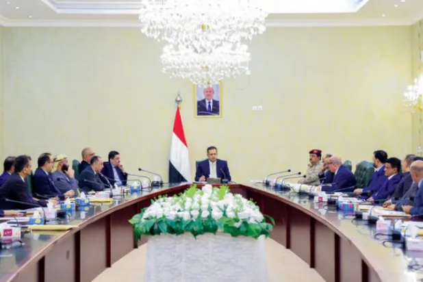 اليمن يقر إصلاح البعثات الدبلوماسية ويشدد على استمرار وحدة الصف