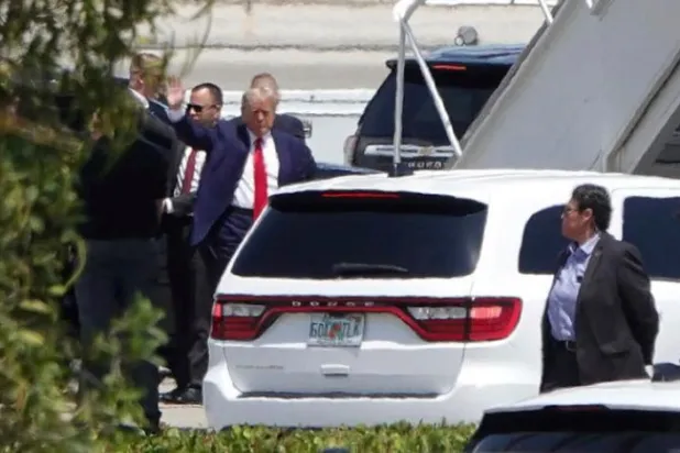 ABD’de tarihi gün: Trump hakim karşısına çıkıyor