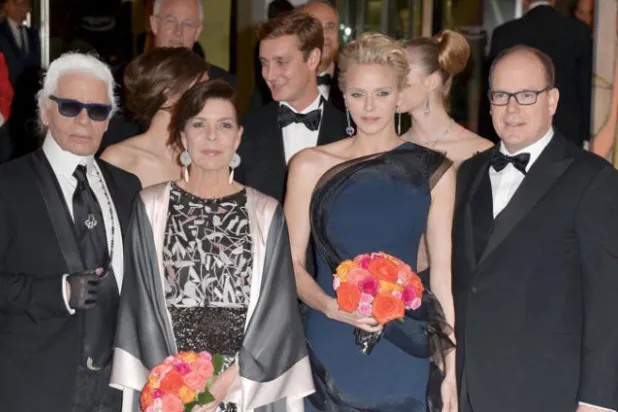 7 يتقاسمون تركة كارل لاغرفيلد بينهم أميرة موناكو