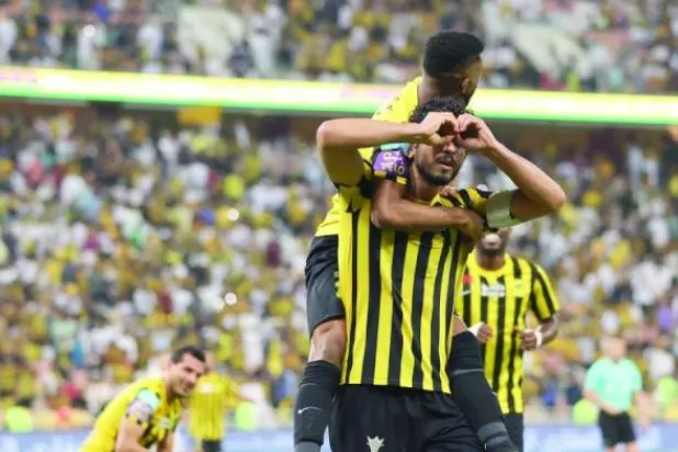 الاتحاد يتفوق على أندية «البريميرليغ» برقم دفاعي «قياسي»