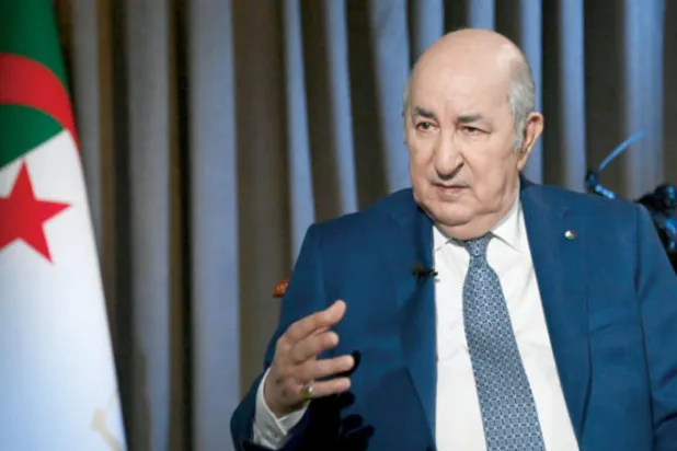 الجزائر تلمّح لوساطة بين أطراف الأزمة السياسية في تونس
