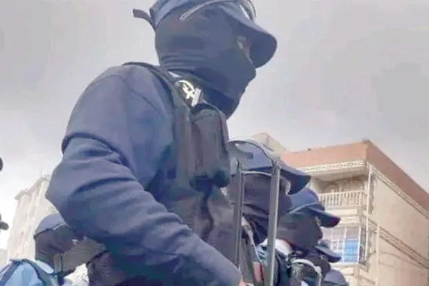 انقلابيو اليمن يستنفرون مسلحين مقنعين في إب لقمع السكان