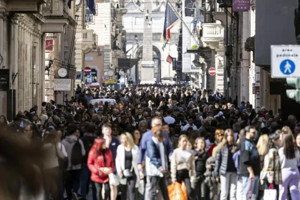 إيطاليا: تراجع عدد السكان مع تسجيل أدنى معدل ولادات على الإطلاق