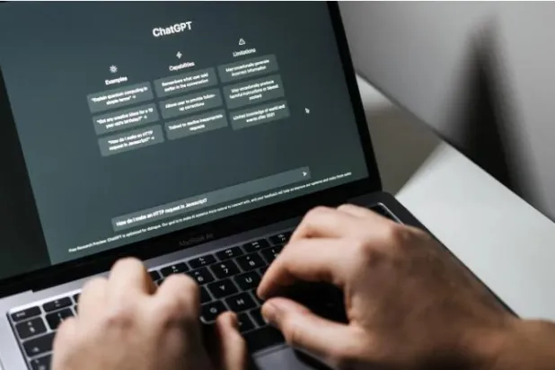 دراسة: الأحكام الأخلاقية لـ«تشات جي بي تي» تؤثر على أفعال البشر