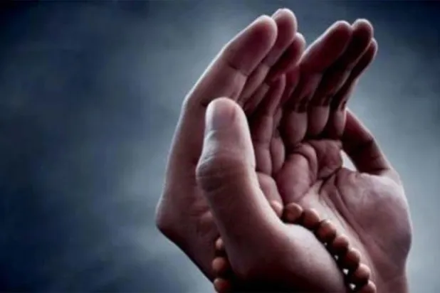 أصابعُ عمياءُ