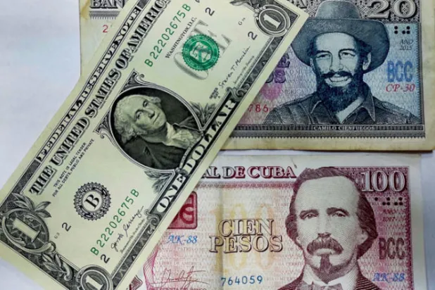 كوبا تسمح مجدداً بودائع مصرفية بالدولار الأميركي