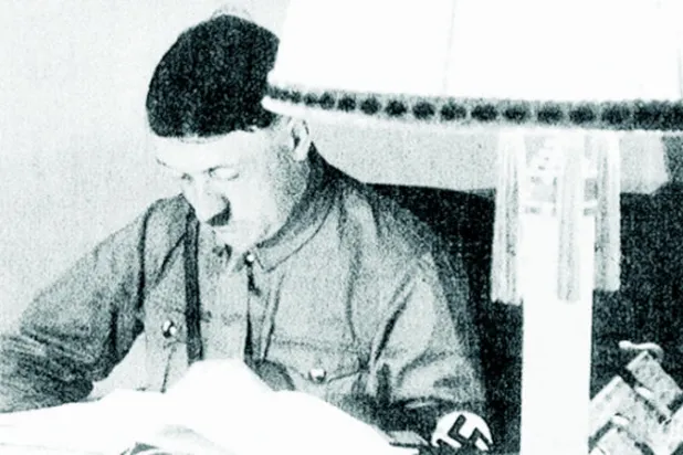 هل كان هتلر مثقفاً؟