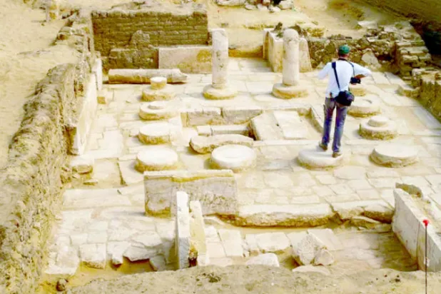 اكتشاف مقبرة ومقاصير أثرية في سقارة