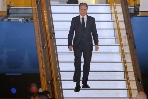 بلينكن يأمل من فيتنام رفع مستوى العلاقات إلى شراكة استراتيجية