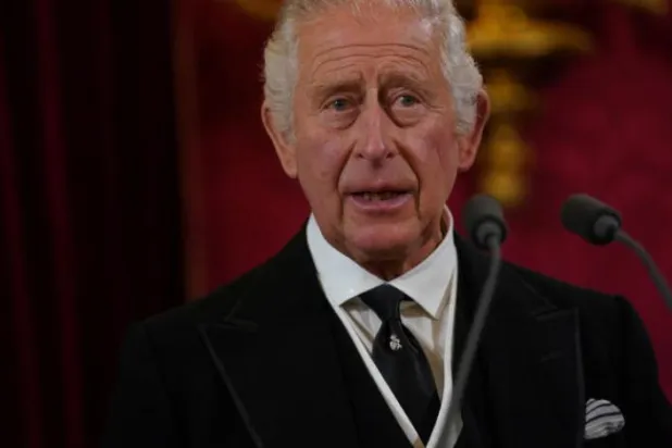 YouGov’un araştırmasına göre İngilizlerin büyük çoğunluğu taç giyme töreniyle ilgilenmiyor