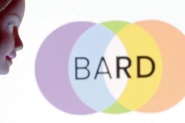 روبوت المحادثة «بارد» يناقش تحديات البيئة العربية