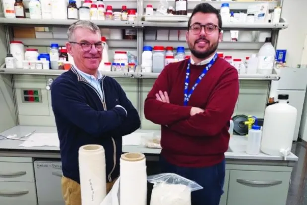 بلاستيك قابل للذوبان في الماء