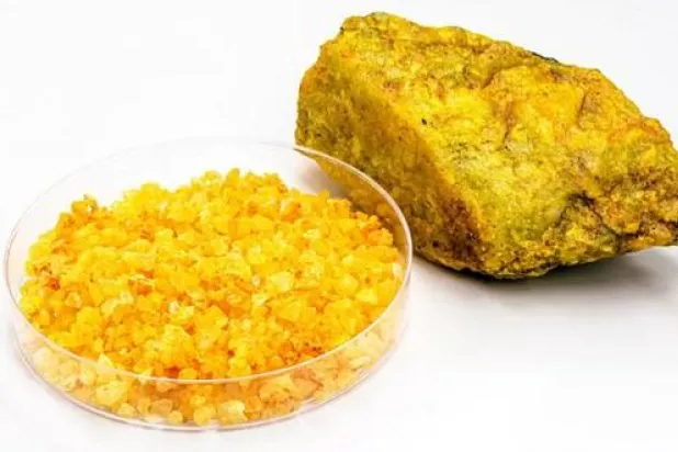 علماء يصنعون بديلا لليورانيوم المشع غنيا بالنيوترونات