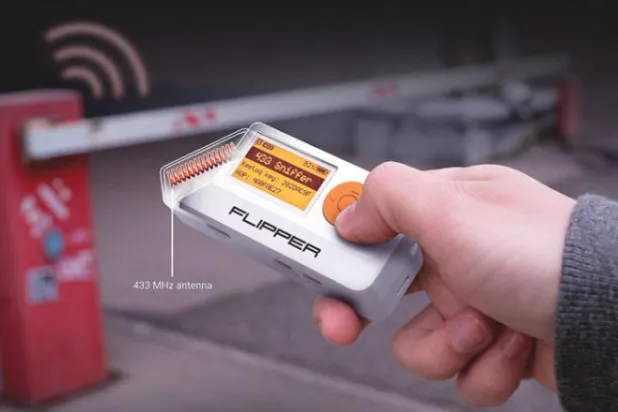 «فليبر زيرو»... جهاز قرصنة شامل أصغر من قبضة اليد