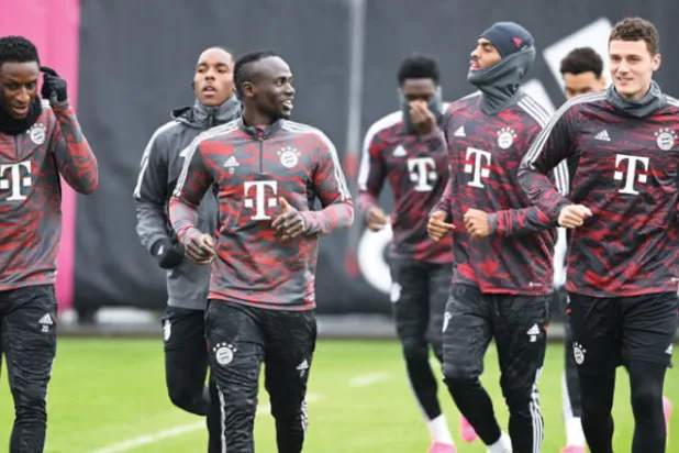 بايرن يبحث عن «ريمونتادا» تاريخية تعيد له الكبرياء أمام مانشستر سيتي اليوم