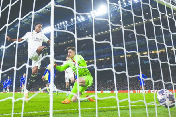 الريال يرفع شعار التفوق في دوري الأبطال... و«عقدة» ميلان تعكر احتفالات نابولي