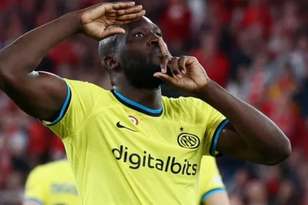 رغم «الهتافات العنصرية»... يوفنتوس يفتح مدرجاته للجماهير