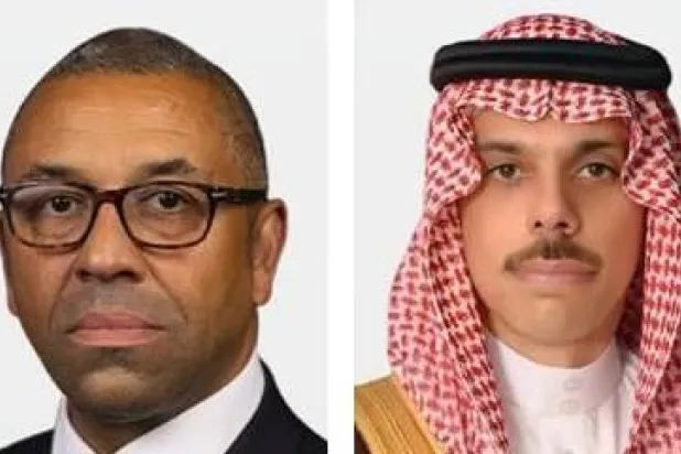 وزيرا خارجية السعودية وبريطانيا يناقشان أحداث السودان