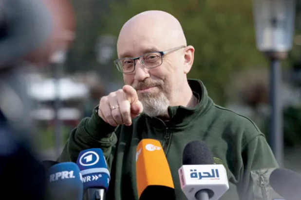 أوستن يشيد بوحدة الحلفاء وتصميمهم على دعم أوكرانيا «مهما استغرق الأمر»