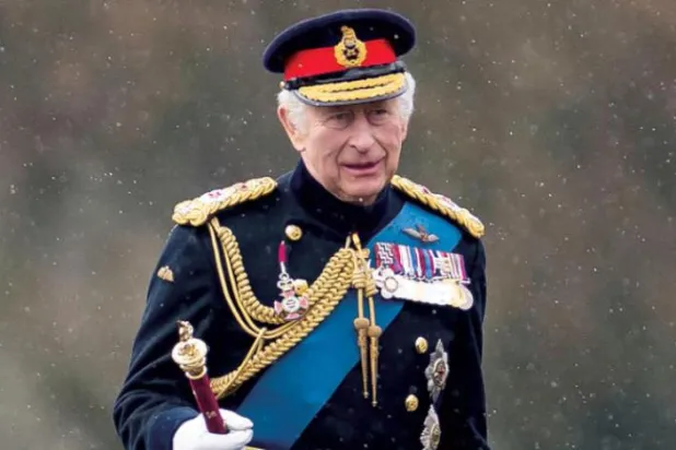 İngiltere Kraliyet Ailesi’nin uşağı, Kral Charles ile kahvaltı etme geleneğini anlattı