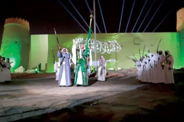 El- Masmak Sarayı, kutlama yapmak için Riyadlıları bir araya getiriyor. (SPA)