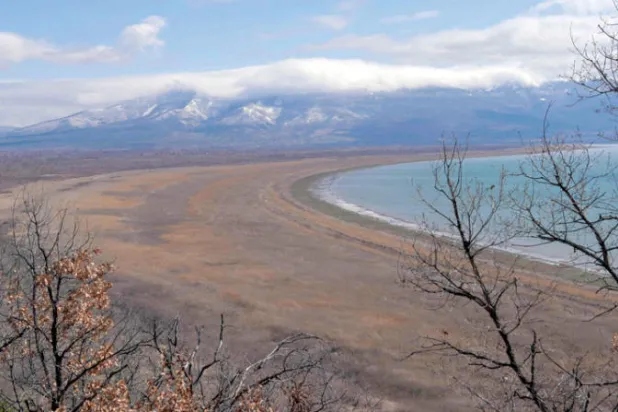 تغير المناخ يهدد إحدى أقدم بحيرات أوروبا