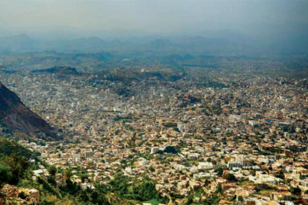 تصعيد حوثي في تعز ومأرب يهدد بعرقلة مساعي السلام ونسف التهدئة