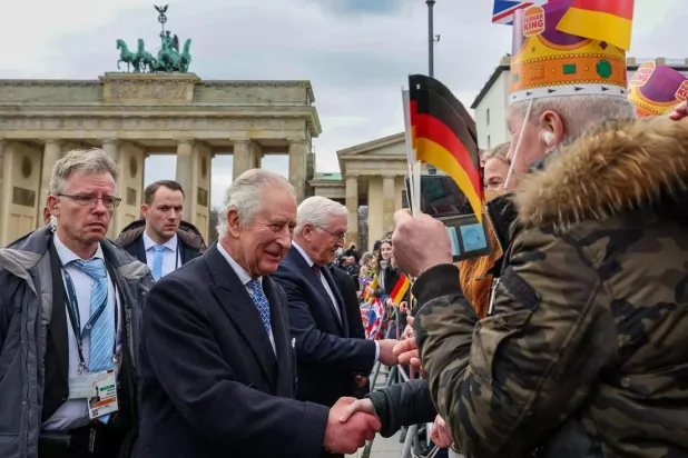Kral Charles'ın eski kahyası, Kral'ın mutsuzluğunu TV'den nasıl anladığını açıkladı