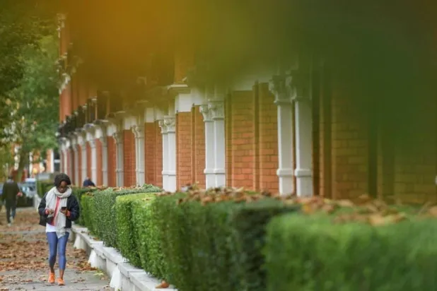 Londra'nın merkezindeki konut fiyatlarında sert düşüş
