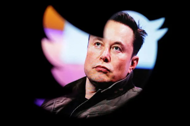 Elon Musk, bazı Twitter kullanıcılarına onaylarını almadan mavi tık verdi