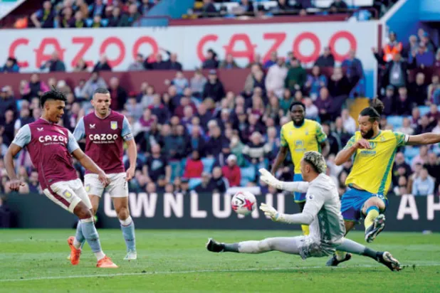 أولي واتكينز يجسد التحول الدرامي لأستون فيلا تحت قيادة أوناي إيمري