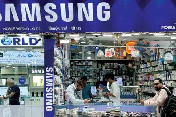 «سامسونغ» مرشحة لأولى خسائرها منذ 2008