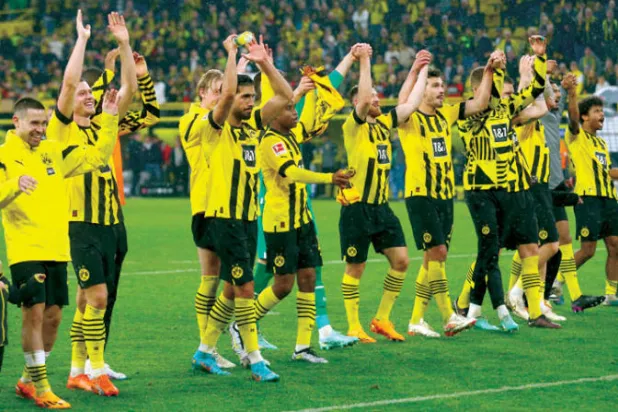 دورتموند لإزاحة بايرن والحفاظ على أمل الفوز باللقب الغائب منذ 11 عاماً
