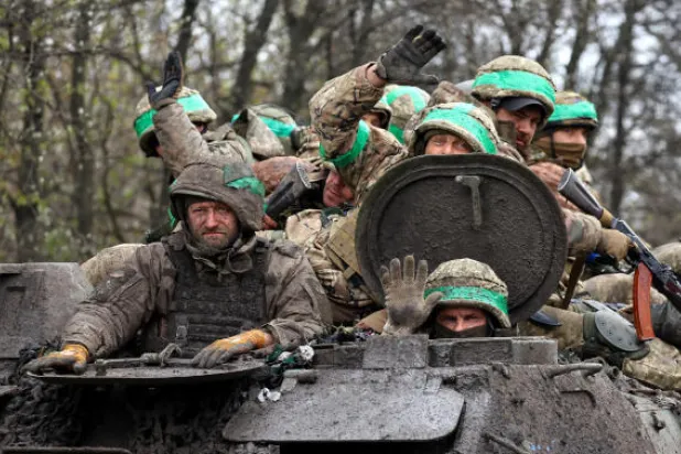 نائب لرئيس الوزراء الروسي يؤكد أنه زار باخموت