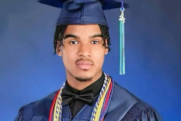 16 yaşındaki öğrenciye teklif edilen bursların miktarı 9 milyon doları geçti