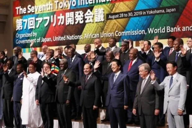 ما دلالات الجولة الأفريقية لرئيس وزراء اليابان؟