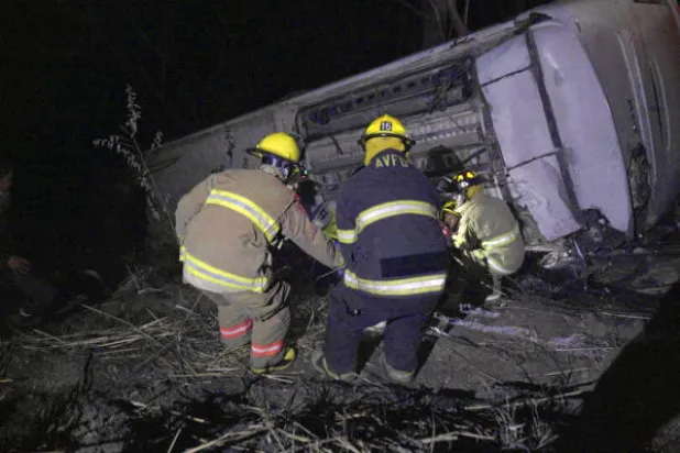 مقتل 18 شخصاً في حادث حافلة سياح في المكسيك