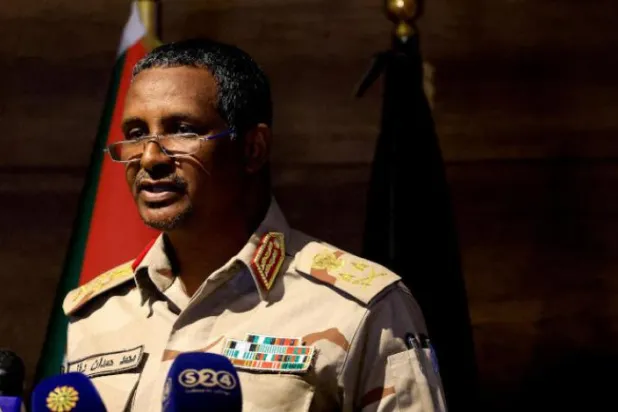 Sudan Hızlı Destek Kuvvetleri Komutanı Hamideti Şarku'l Avsat'a konuştu: Başkenti kontrol ediyoruz ve dış müdahale korkumuz yok