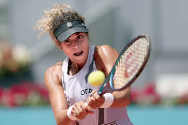 سابالينكا تحرم المصرية شريف من إنجاز تاريخي في مدريد للتنس