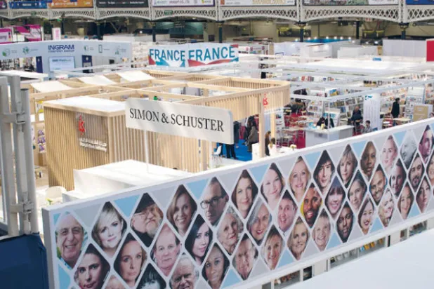 موجة رومانسية تشكل خمس الإنتاج العالمي من الكتب الأدبيّة سنوياً