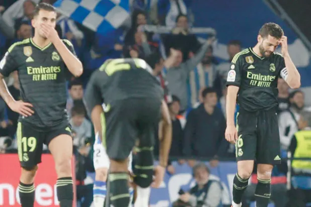 تراجع أداء الريال يثير قلق جماهيره قبل نهائي الكأس ومواجهة سيتي