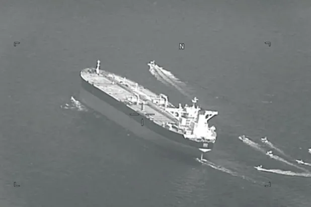 «الحرس الثوري» يحتجز ناقلة نفط ثانية في مضيق هرمز خلال أسبوع