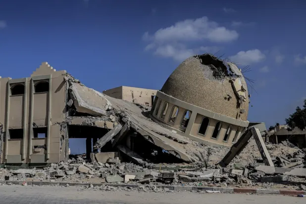 İsrail, Gazze'deki camileri yıktı ama ezan sesi kesilmedi