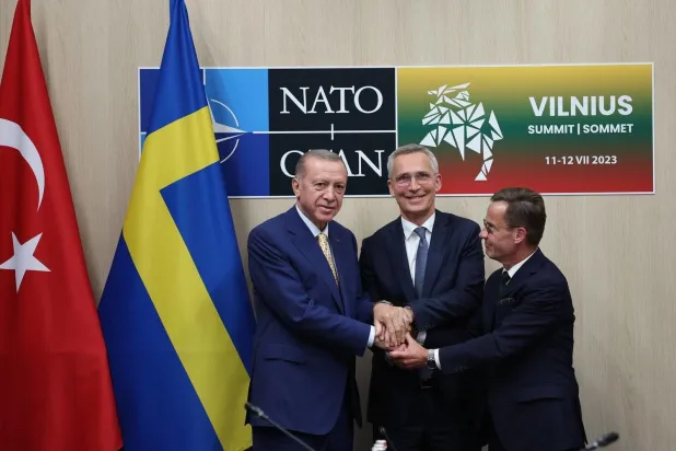 Cumhurbaşkanı Erdoğan, İsveç Başbakanı ve NATO Genel Sekreteri, temmuz ayında yapılan NATO zirvesinde bir araya geldi. (Türkiye Cumhurbaşkanlığı)