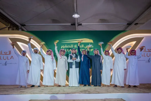 تتويج أبطال كأس العلا للصقور في أول أيام المسار الثاني (الشرق الأوسط)