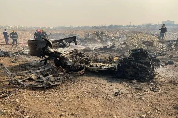 بغداد میں النجباء ہیڈکوارٹر پر حملے میں نشانہ بننے والی ایک گاڑی کی عراقی سیکیورٹی کی طرف سے نشر کی گئی تصویر