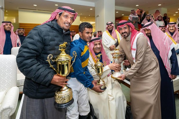 «فيزير و نديم الملوك» يفوزان بكأسي الأمير سلطان والخالدية