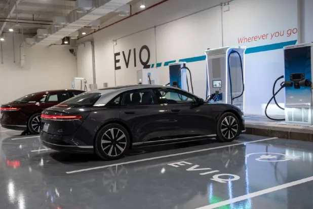 تدعم شركة البنية التحتية للسيارات الكهربائية جهود التنويع الاقتصادي وتعزيز نمو الناتج المحلي في المملكة (إيفيك)