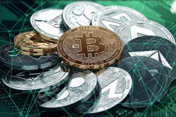 عملات افتراضية متنوعة (غيتي)